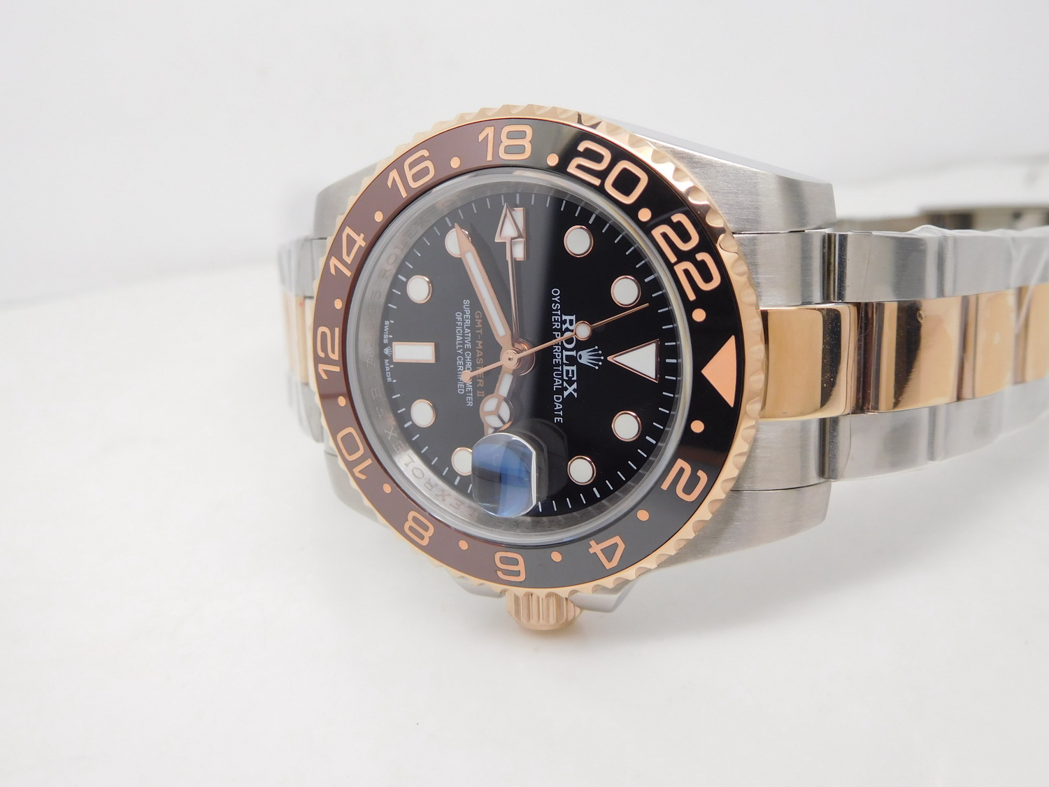 Replika Rolex GMT Master II 126711 İki Renk