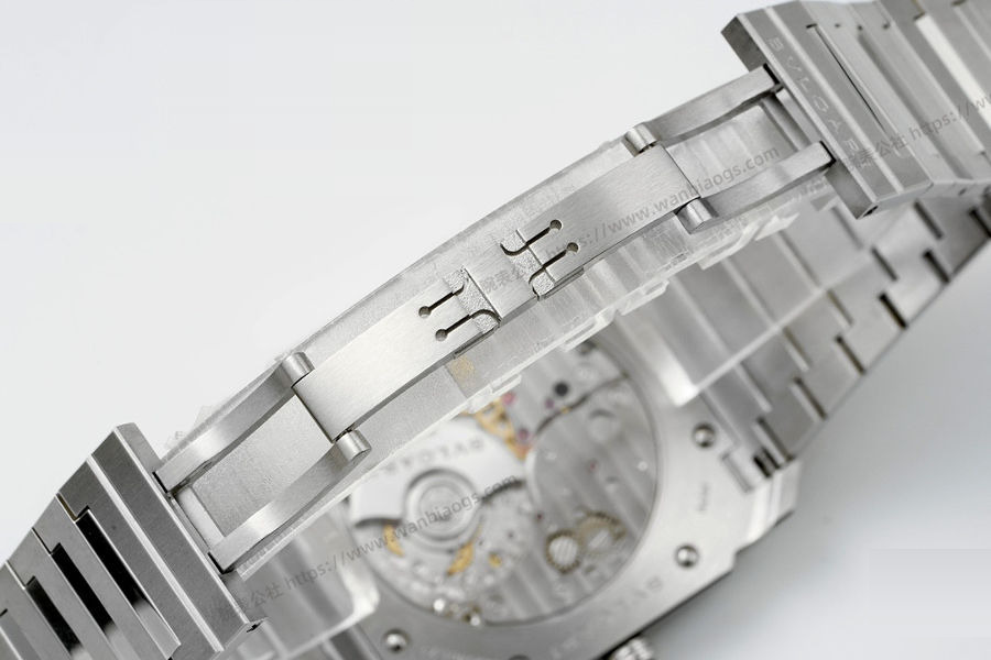 BV Factory Bulgari Octo Finissimo serisi (mavi kadran) ultra ince saat incelemesi — 9. fotoğraf