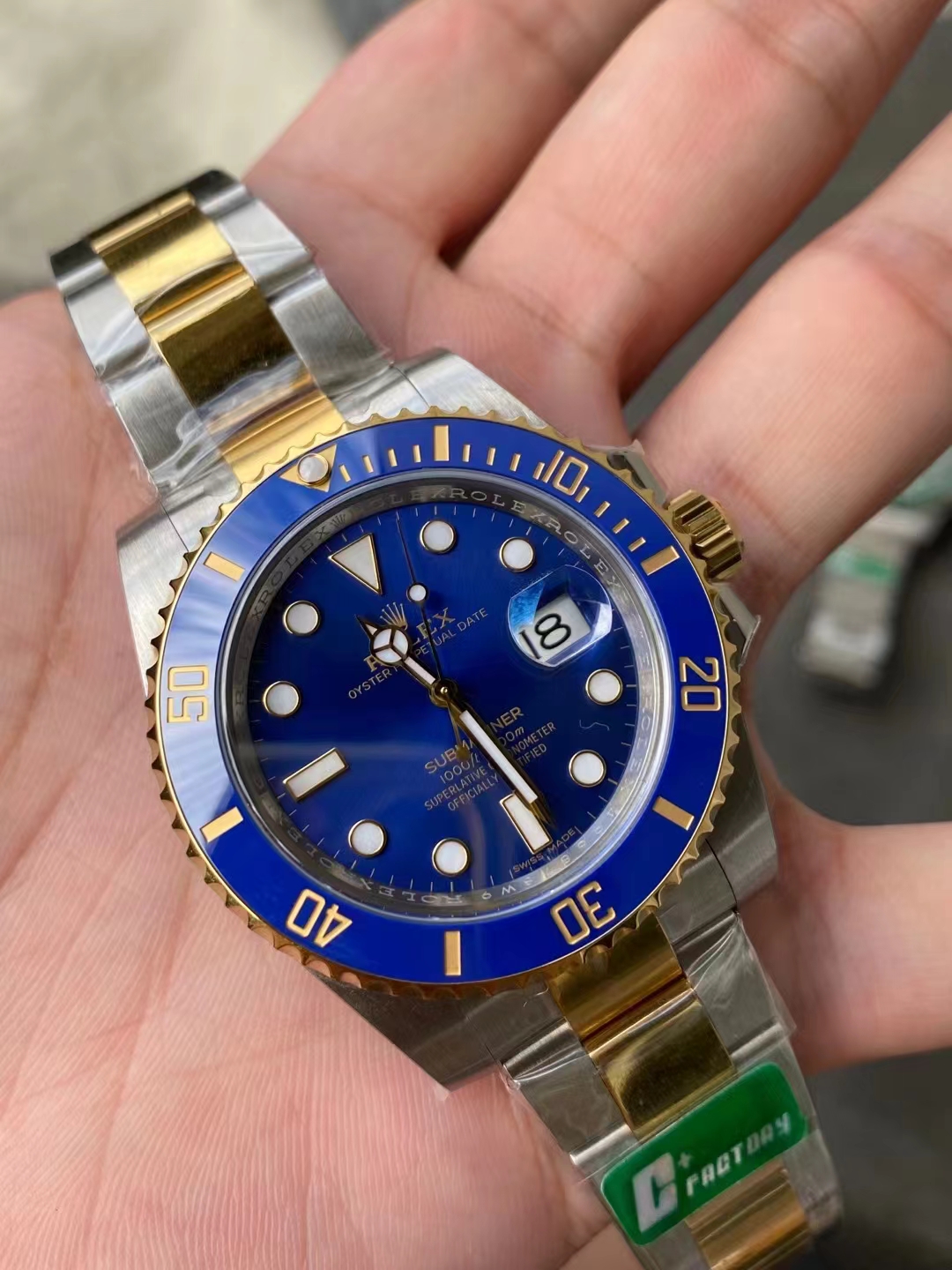 C+ Factory Two Tone Submariner Hakkında — 4. fotoğraf