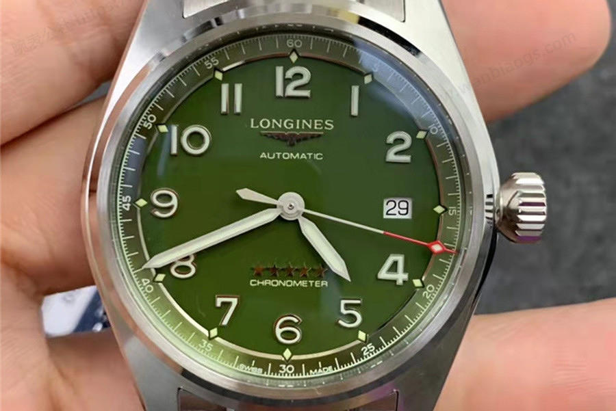 CF Factory Longines Spirit serisi yeşil kadranlı saat incelemesi — 2. fotoğraf