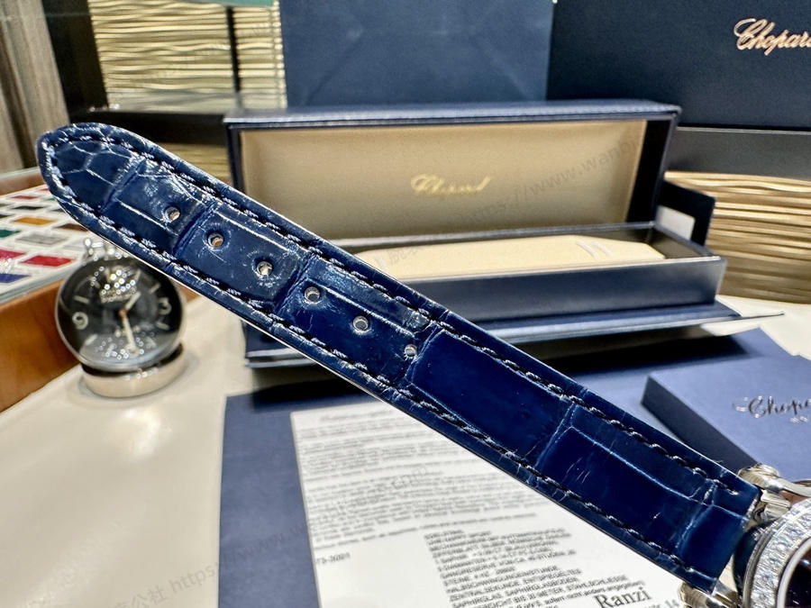 Chopard Happy Diamonds Serisi 150. Yıl Sınırlı Üretim Modeli — 7. fotoğraf