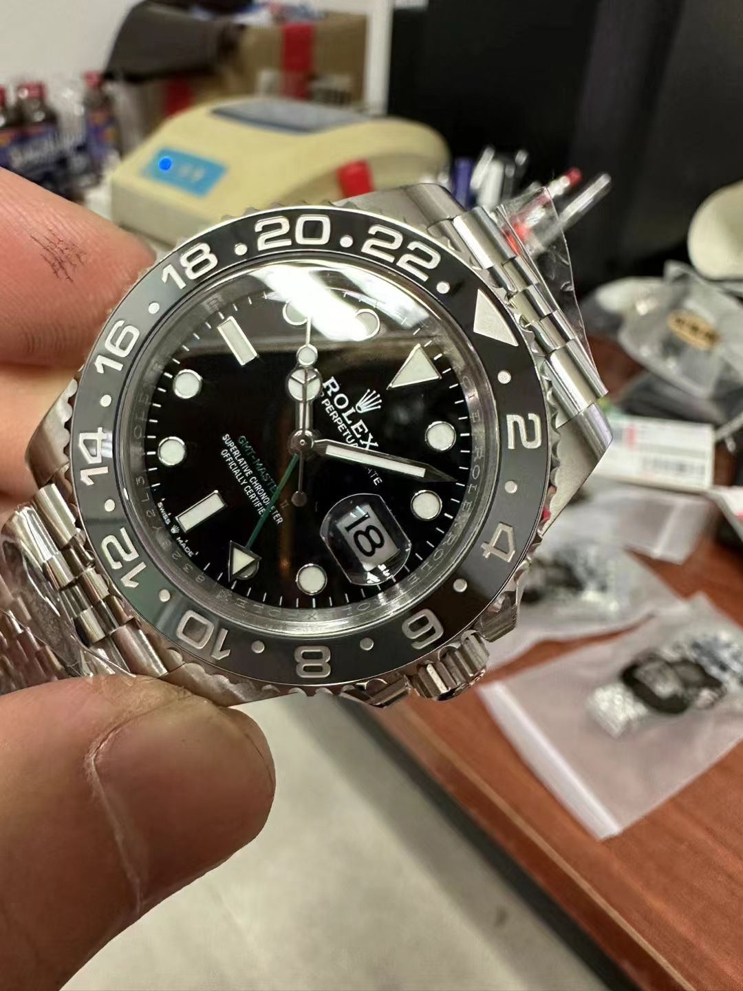 Replika Rolex GMT-Master II 126710 Siyah Kadran