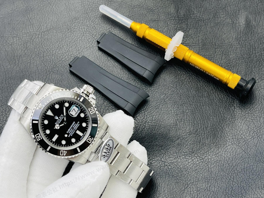 Clean Rolex 2022 piyasadaki en üst versiyon Siyah Submariner 40 MM serisi kol saati — 1. fotoğraf