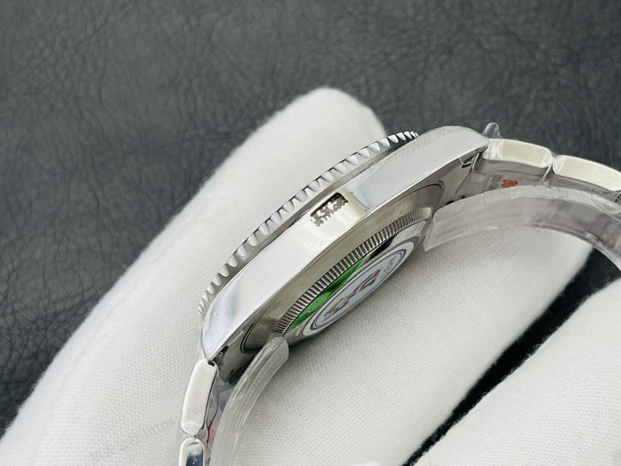 Clean Rolex 2022 Piyasadaki En Üst Versiyon Yeşil Su Hayaleti 40 MM Seri Kol Saati — 6. fotoğraf