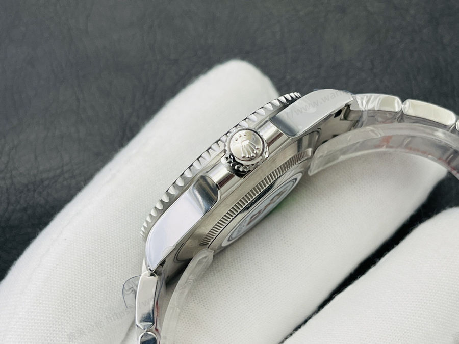Clean Rolex 2022 Piyasadaki En Üst Versiyon Yeşil Su Hayaleti 40 MM Seri Kol Saati — 7. fotoğraf