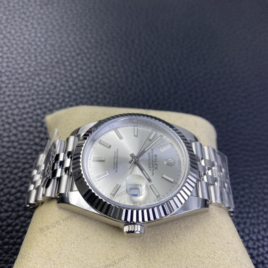 Clean Rolex Datejust Serisi m126334 (Beyaz Kadran) Kol Saati — 6. fotoğraf