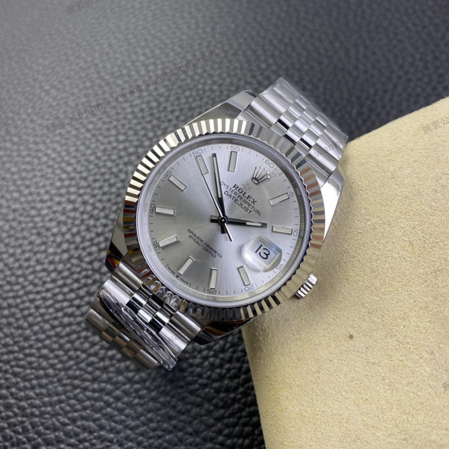 Clean Rolex Datejust Serisi m126334 (Beyaz Kadran) Kol Saati — 7. fotoğraf