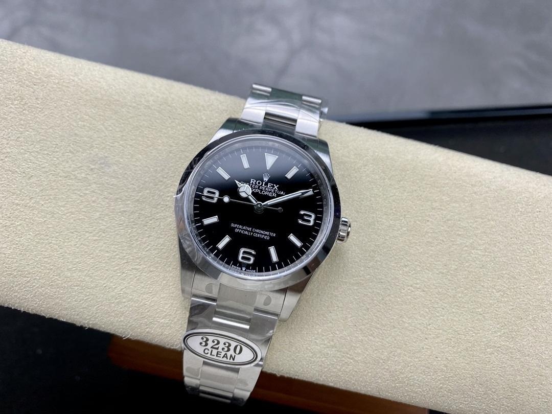 Clean Rolex Explorer I 36 mm 3230 mekanizmalı — bir bakışta replika olduğu belli olur mu? — 4. fotoğraf