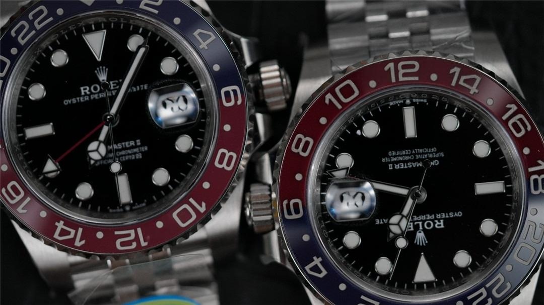 Clean Rolex GMT Kola Bezelinde v2 ile v2s Versiyonlarının Renk Karşılaştırması — 1. fotoğraf