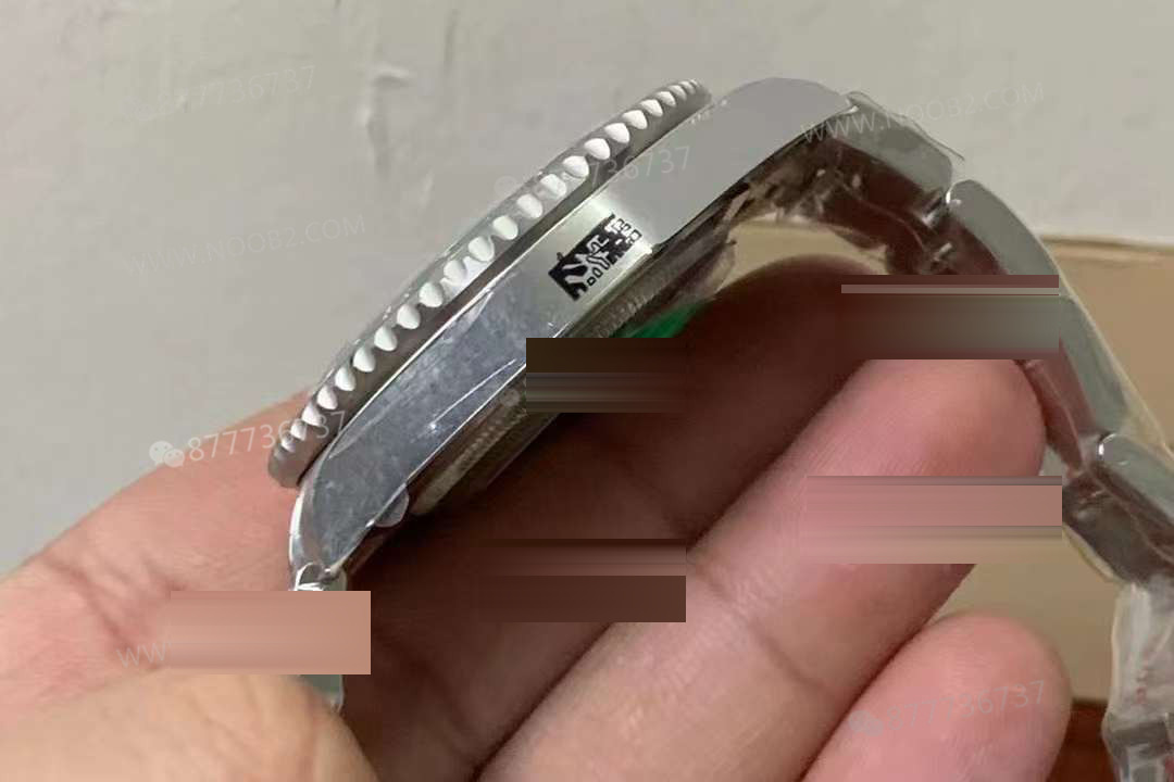 Clean Rolex GMT-Master Sprite bezel solak 126720 detay ve işçiliği nasıl? — 5. fotoğraf