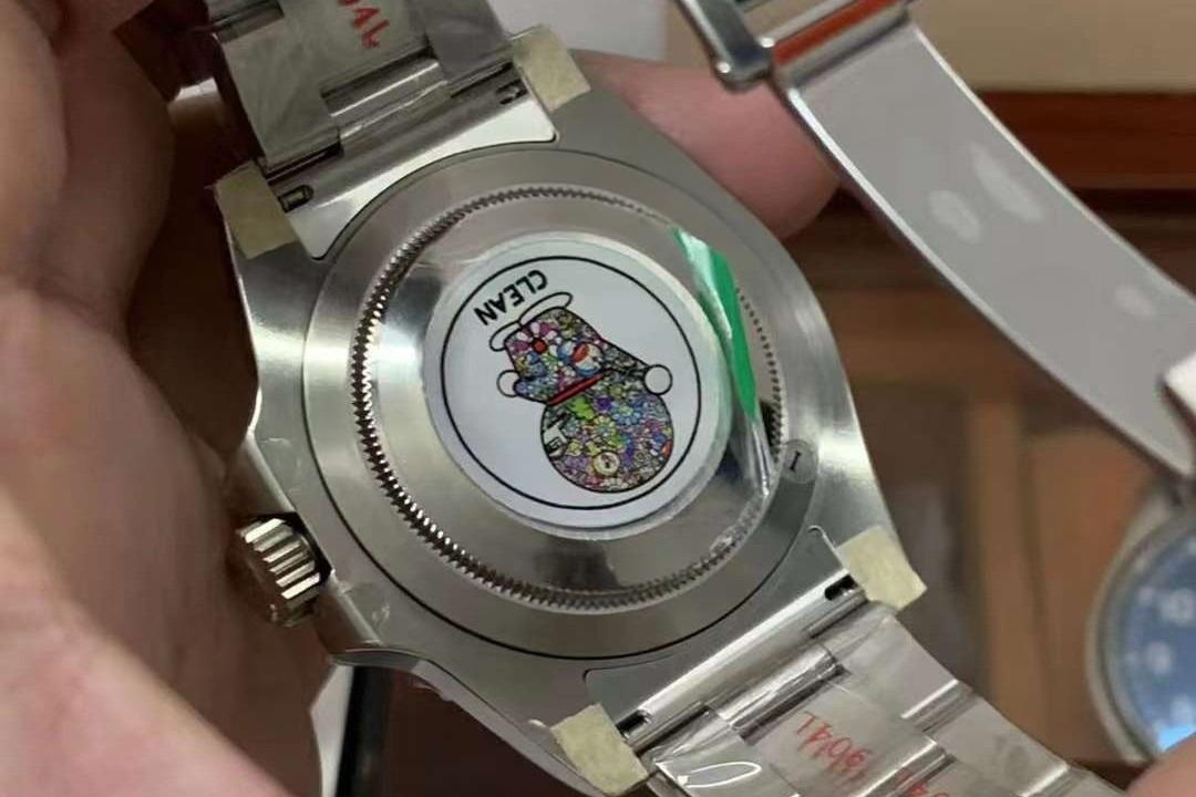 Clean Rolex GMT-Master Sprite bezel solak 126720 detay ve işçiliği nasıl? — 6. fotoğraf