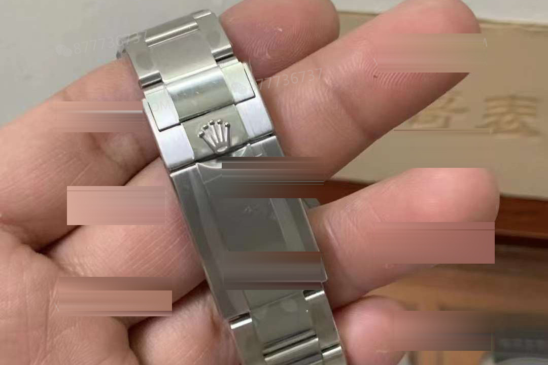 Clean Rolex GMT-Master Sprite bezel solak 126720 detay ve işçiliği nasıl? — 9. fotoğraf