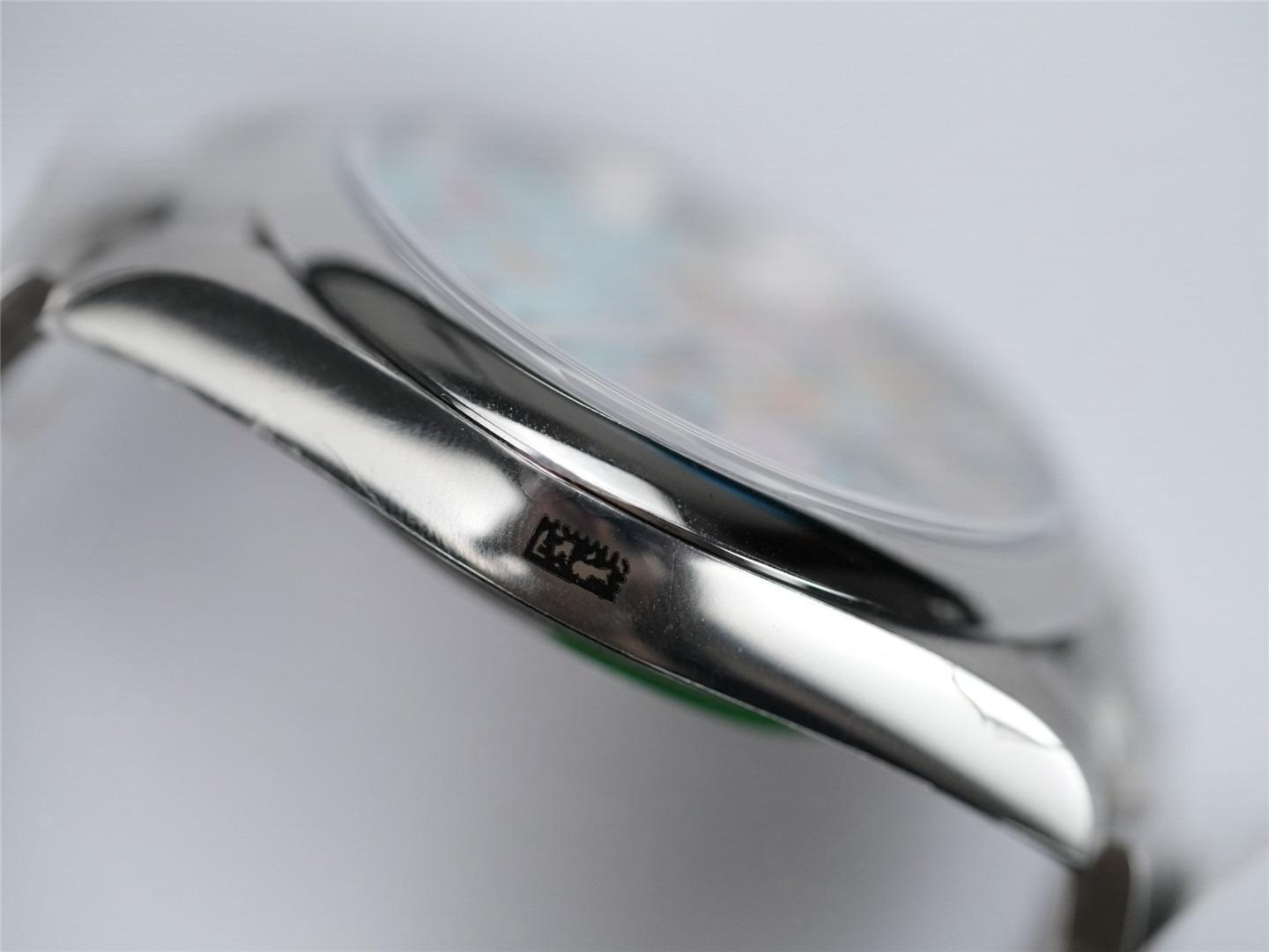 Clean Rolex Oyster Perpetual balon kadran 124300-0008 işçiliği nasıl? — 4. fotoğraf