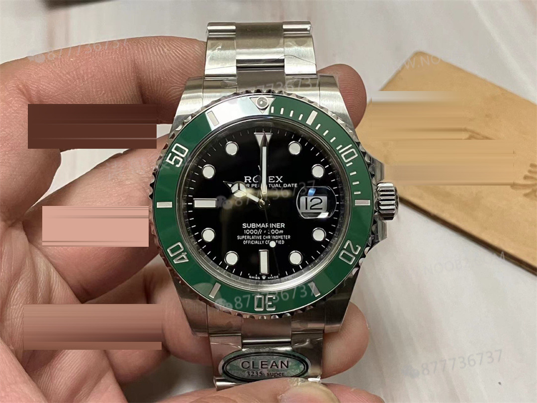Clean Rolex yeşil su hayaleti yeni 3235 mekanizmalı modeli elde nasıl bir deneyim sunuyor? — 1. fotoğraf