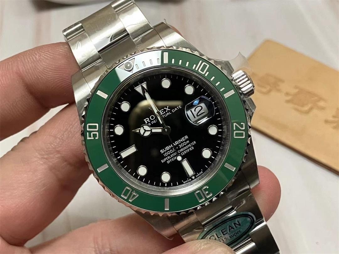 Clean Rolex yeşil su hayaleti yeni 3235 mekanizmalı modeli elde nasıl bir deneyim sunuyor? — 3. fotoğraf