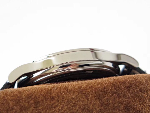 Replika Patek Philippe Calatrava 5296G Kasa