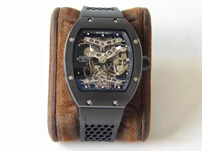 EUR Factory Richard Mille RM027/RM052 lüks tourbillon saatlerine yakından bakış — 4. fotoğraf