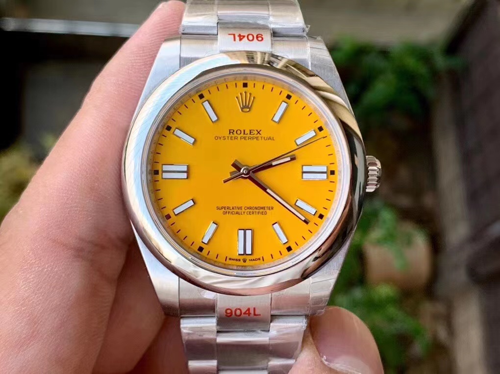 Replika Rolex Oyster Perpetual 41mm Sarı