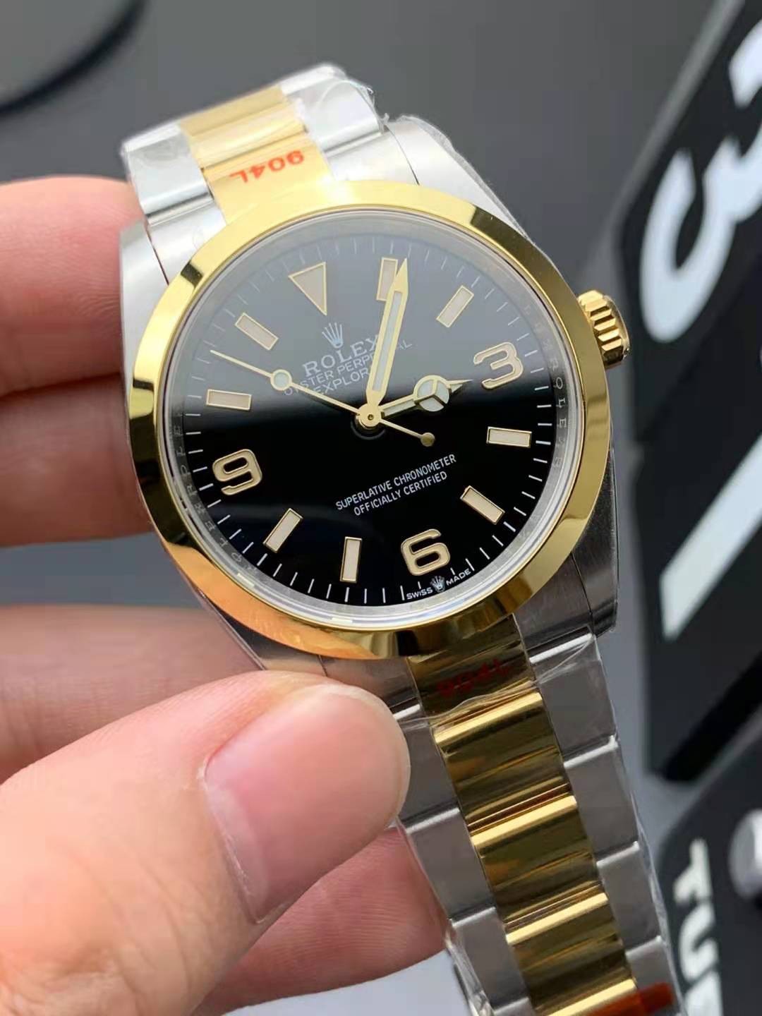 Rolex Explorer I 124273 İki Renk Replika