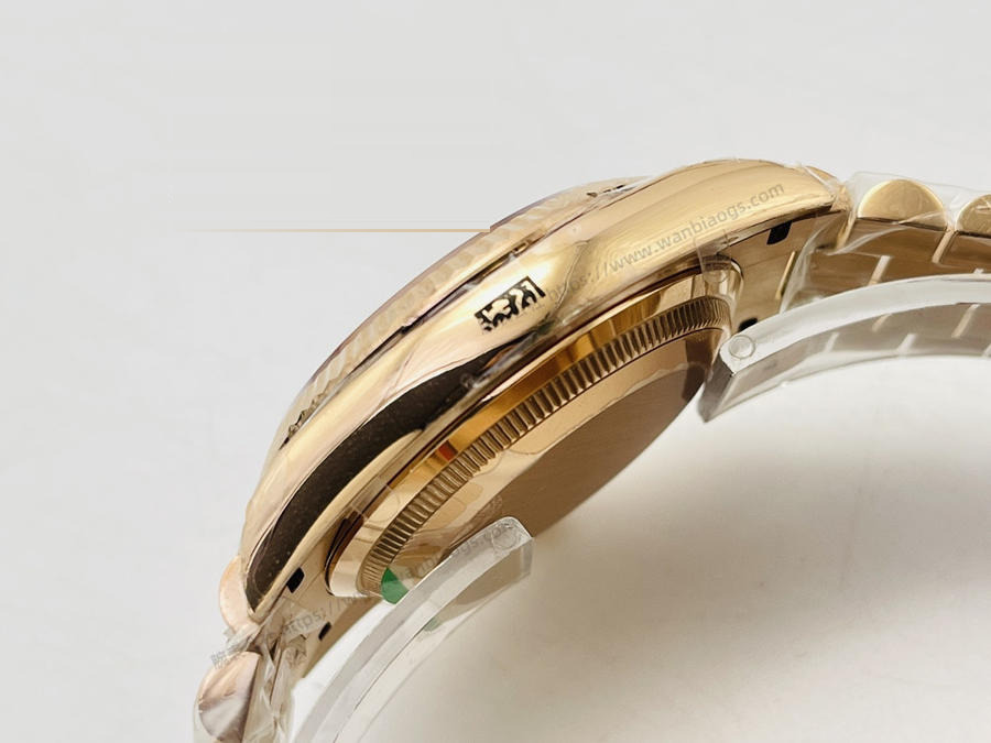 EW Factory Rolex Day-Date 40 mm 3255 Mekanizmalı (18K Elmas Kaplı Beyaz Kadran) Kol Saati İncelemesi — 4. fotoğraf