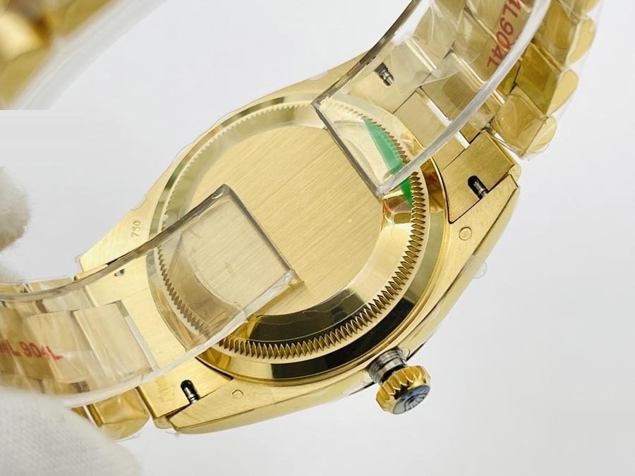 EW Factory Rolex Day-Date 40 mm serisi 3255 mekanizma (18K elmas kakmalı yeşil kadran) saat incelemesi — 6. fotoğraf