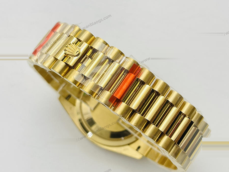 EW Factory Rolex Day-Date 40 mm serisi 3255 mekanizma (18K elmas kakmalı yeşil kadran) saat incelemesi — 7. fotoğraf