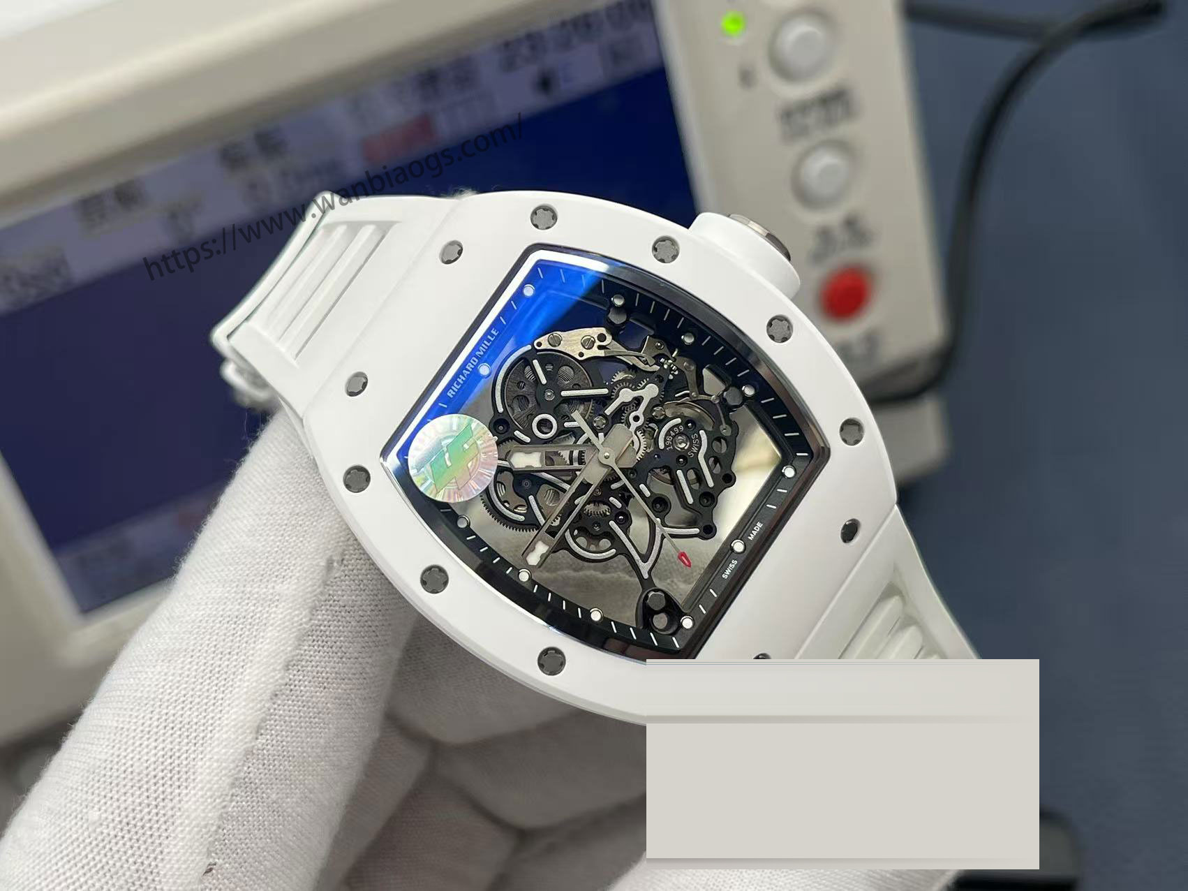 Geleneği Yıkan Yeni Nesil Saat Kralı: ZF Factory Richard Mille RM-055 V3 Beyaz Efsane Karşınızda! — 2. fotoğraf