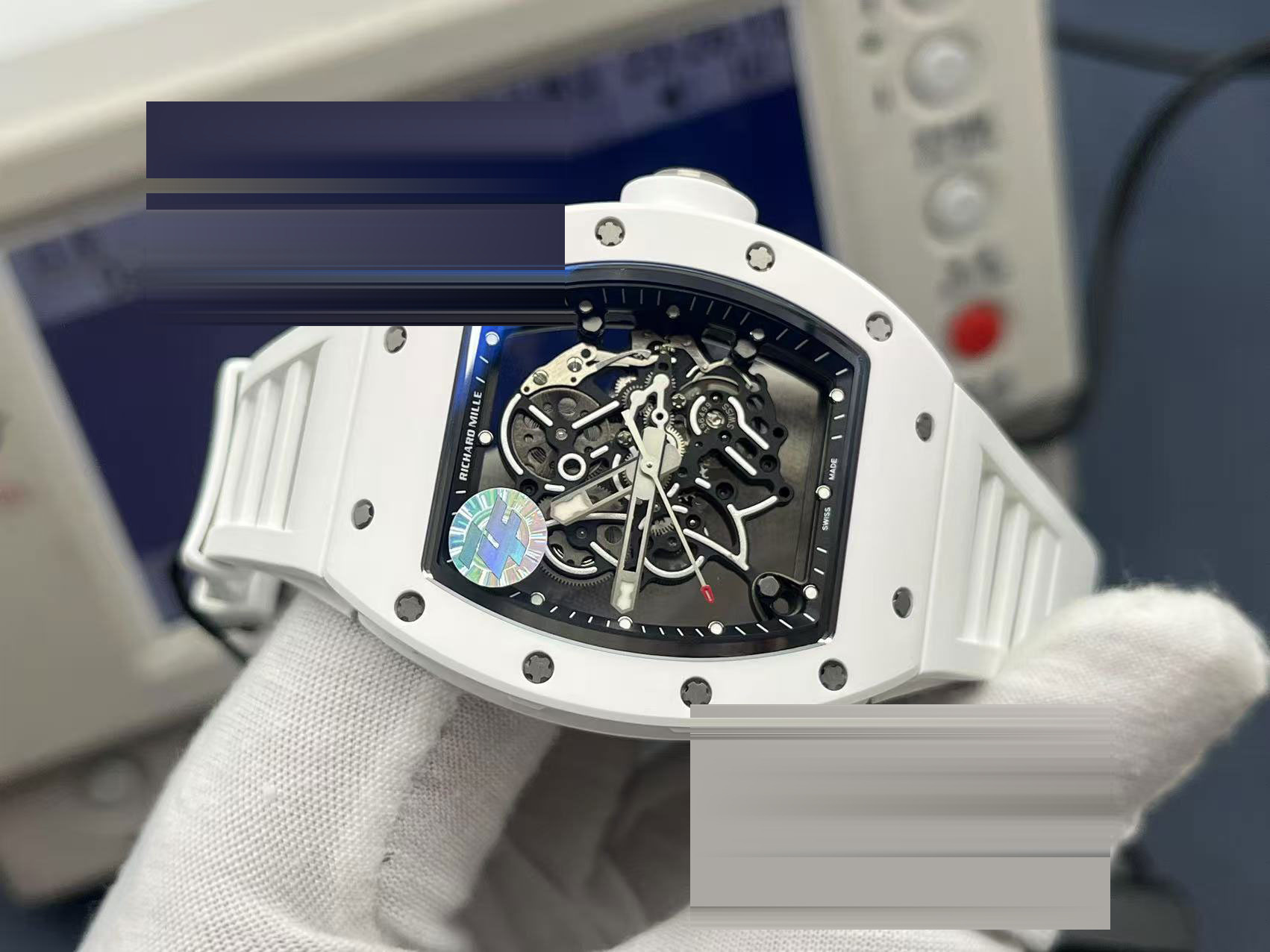 Geleneği Yıkan Yeni Nesil Saat Kralı: ZF Factory Richard Mille RM-055 V3 Beyaz Efsane Karşınızda! — 4. fotoğraf