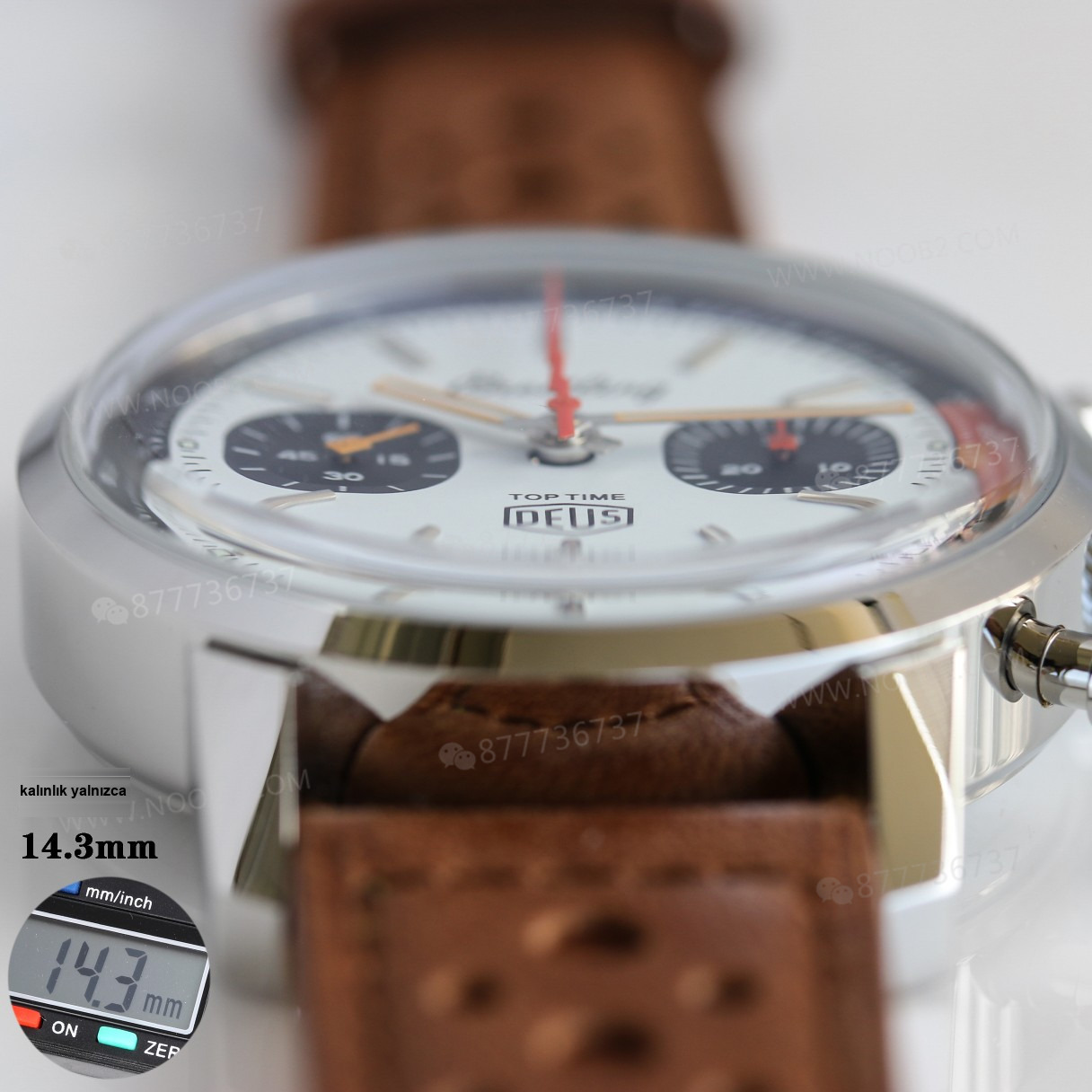 Gerçek-replika karşılaştırması: BLS Factory Breitling Premier Top Time Deus kronograf replika saat — 16. fotoğraf