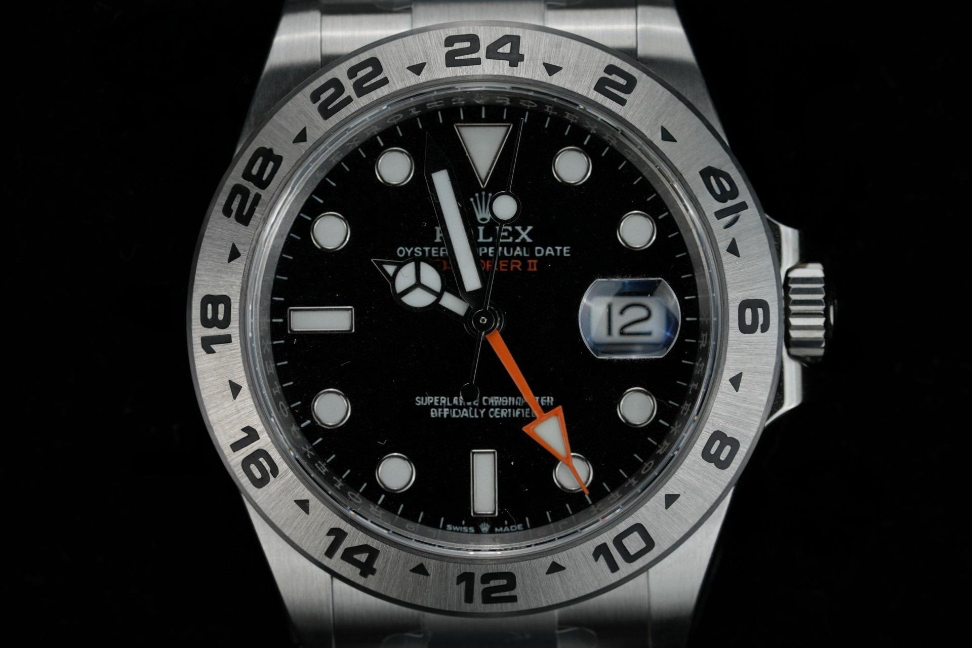 Gerçek-replika karşılaştırması: Clean Rolex Explorer II ile orijinalin karşılaştırması — 20. fotoğraf