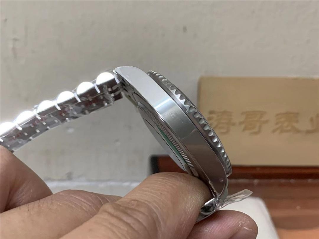 Gerçek-Replika Karşılaştırması: Clean Rolex GMT Inter Milan Bezel (Mavi-Siyah Bezel) — 14. fotoğraf