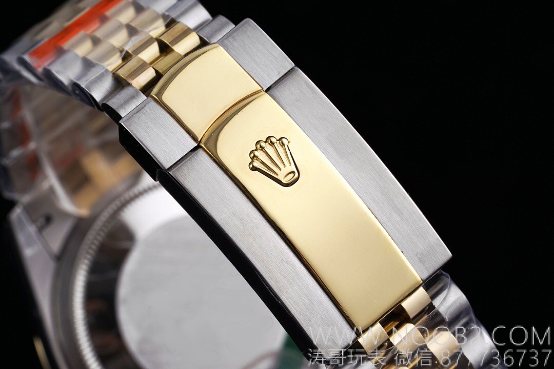 Gerçek-replika karşılaştırması: GM Factory Rolex Datejust 36 mm beş sıralı bilezik, 3235 tek parça mekanizma V3 versiyon, altın kaplama seri orijinal ile inceleme — 16. fotoğraf