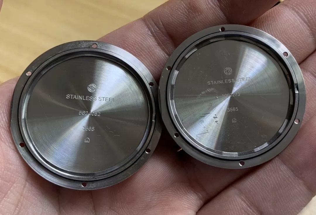 Gerçek-replika karşılaştırması: MKS IWC Portofino klasik erkek replika saati V5 versiyonunun orijinal IW356501 ile karşılaştırması — 16. fotoğraf