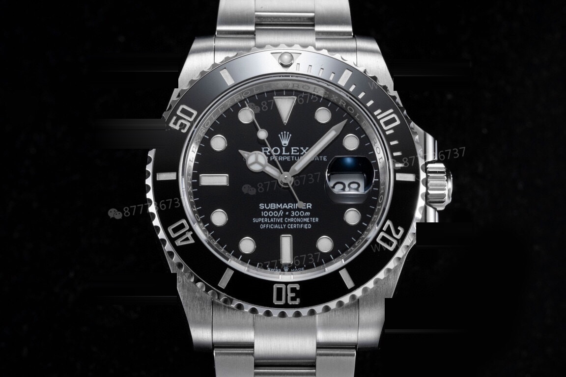 Gerçek-replika karşılaştırması: RF Factory Rolex yeni siyah Submariner'ın kalitesi nasıl? — 1. fotoğraf