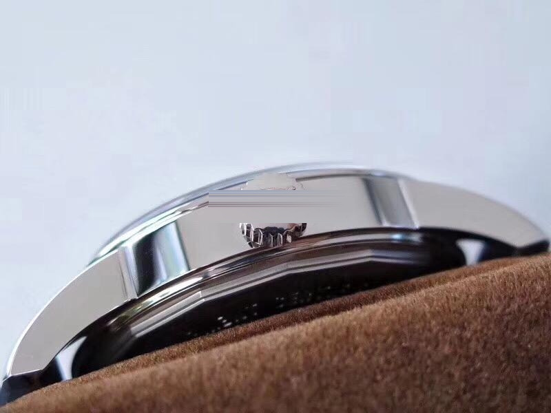 Gerçek-replika karşılaştırması: V7 Factory Breitling Transocean serisi haftalık takvimli klasik saat nasıl? — 14. fotoğraf
