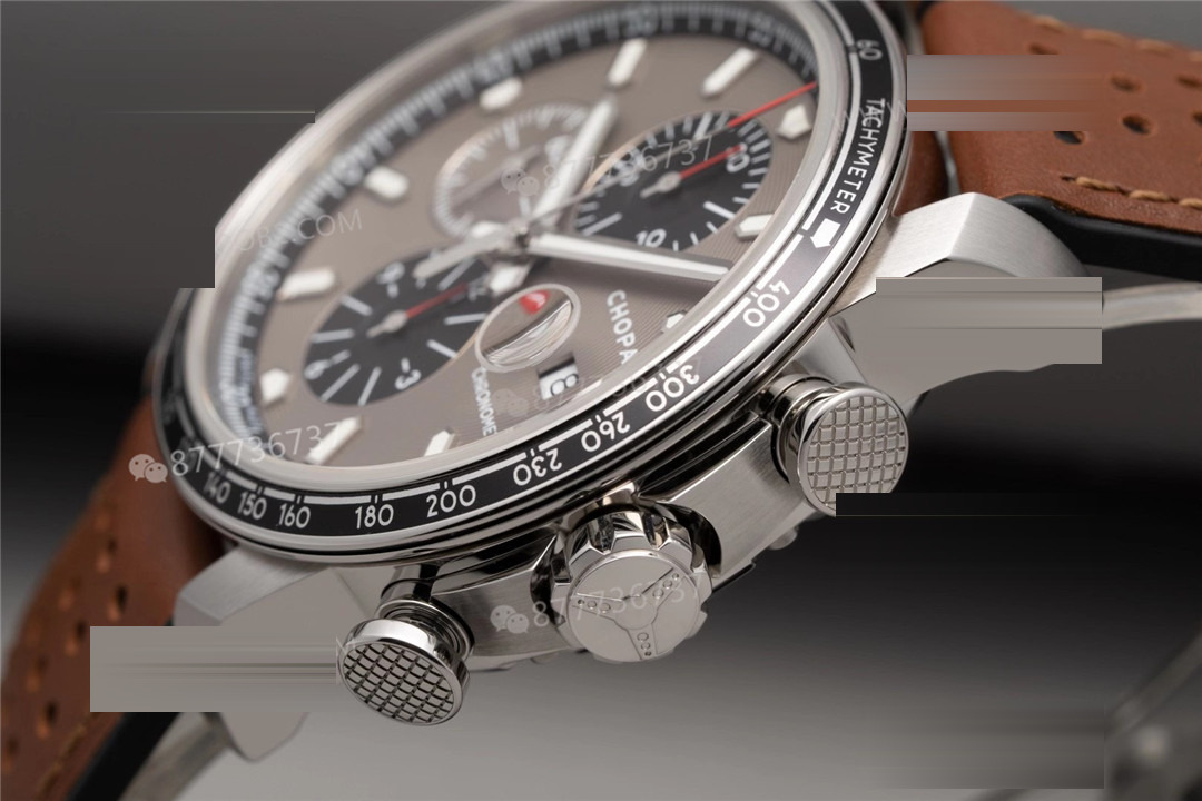 Gerçek-replika karşılaştırması: V7 Factory Chopard Classic Racing serisi 168571-3004 kronograf saatin işçiliği iyi mi? — 39. fotoğraf