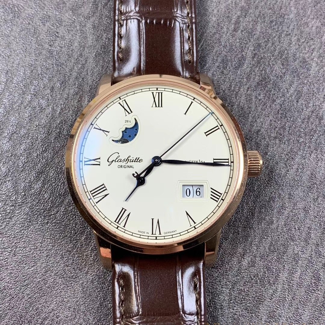 Gerçek-replika karşılaştırması: V9 Factory Glashütte Original Senator 1-36-04 çift atlamalı büyük tarih ay evreli saatini nasıl yapmış? — 3. fotoğraf