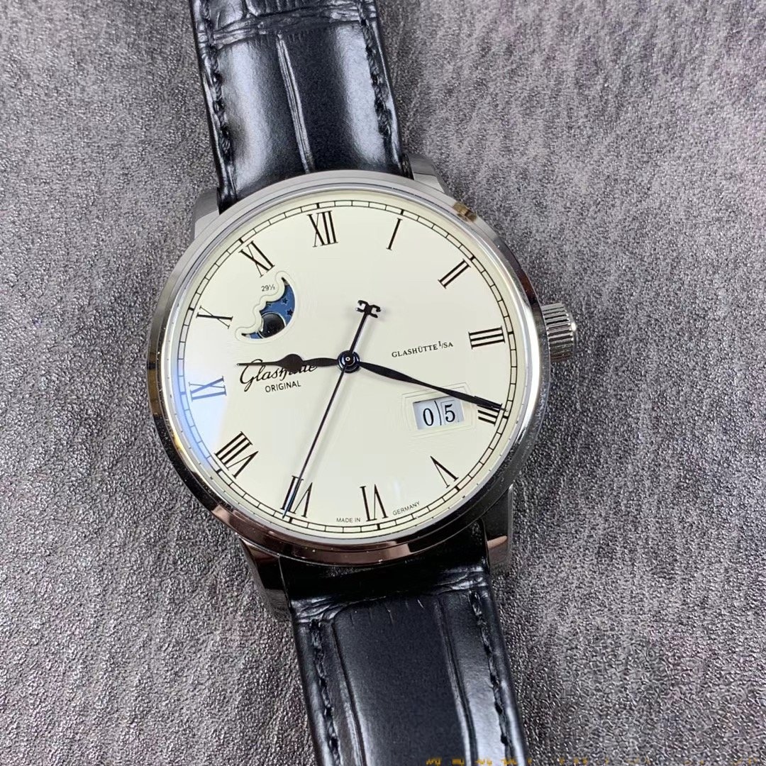 Gerçek-replika karşılaştırması: V9 Factory Glashütte Original Senator 1-36-04 çift atlamalı büyük tarih ay evreli saatini nasıl yapmış? — 6. fotoğraf