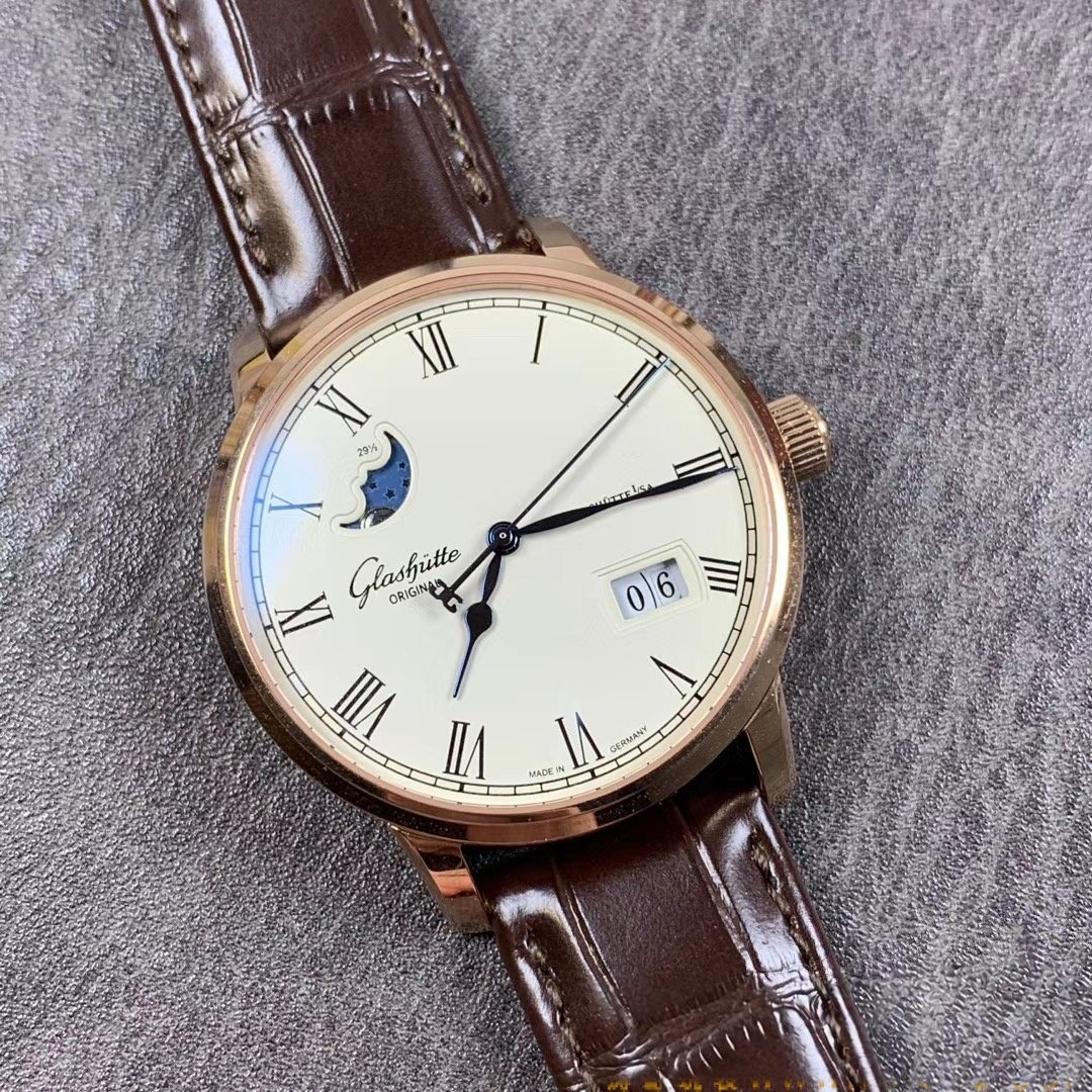 Gerçek-replika karşılaştırması: V9 Factory Glashütte Original Senator 1-36-04 çift atlamalı büyük tarih ay evreli saatini nasıl yapmış? — 7. fotoğraf