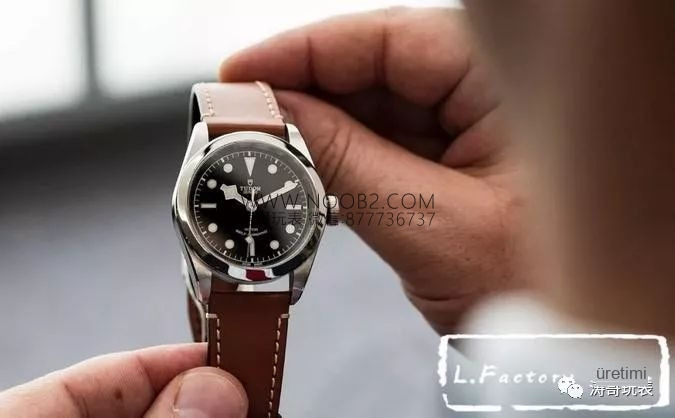 Gerçek-replika karşılaştırması ve inceleme: LF Factory Tudor Black Bay M79540 serisi 41 mm replika saat nasıl? — 4. fotoğraf