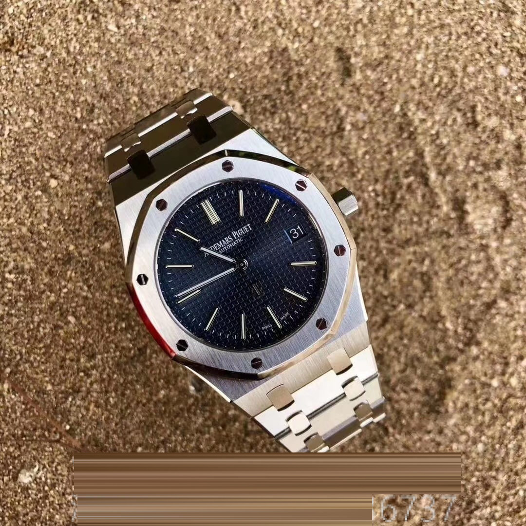 Gerçek-replika karşılaştırması: XF15202 replika ile orijinal AP Royal Oak klasik ultra ince iki iğneli çelik saat — 14. fotoğraf