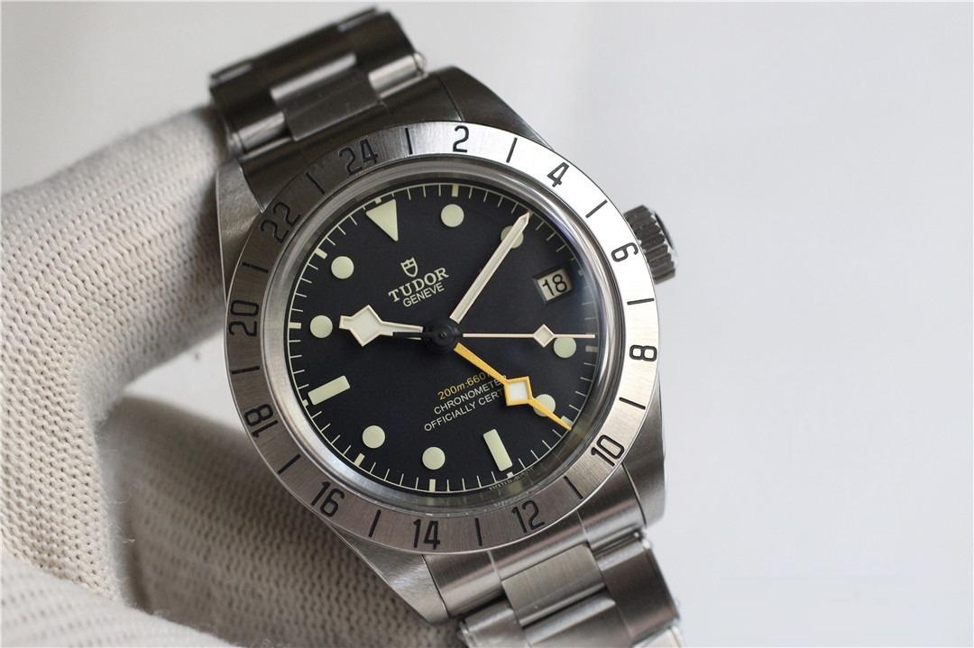 Gerçek-replika karşılaştırması: ZF Factory Tudor M79470 Black Bay 39 mm GMT ilk bakışta belli olur mu? — 12. fotoğraf