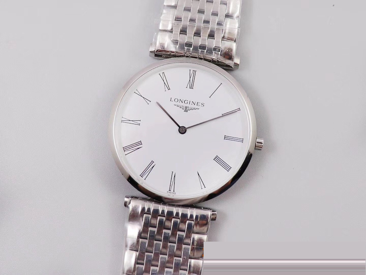 Gerçek-replika karşılaştırması: Zhao Liying'in taktığı N1 Factory Longines La Grande Classique serisi orijinal Cal.420 İsviçre kuvars mekanizmalı replika saat incelemesi — 14. fotoğraf
