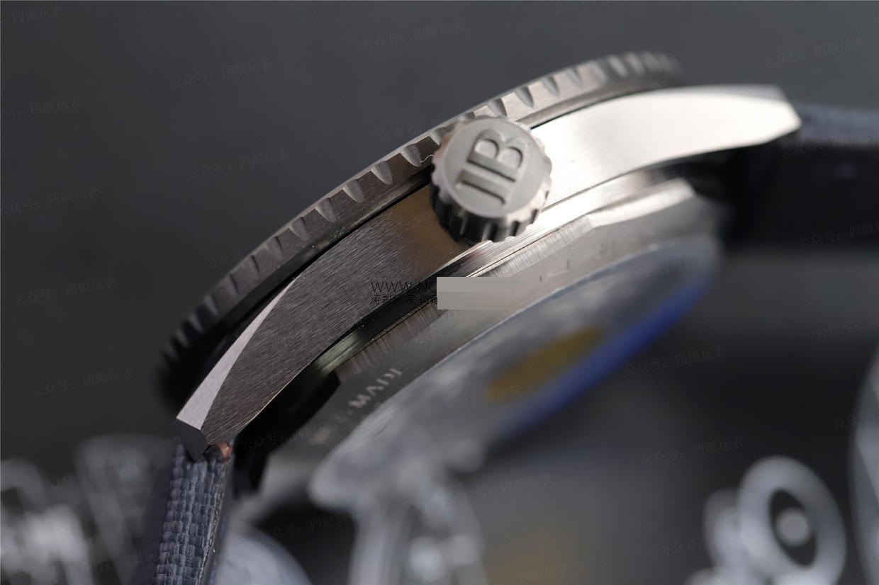GF Factory Blancpain Fifty Fathoms 5000 mavi kadranlı seramik modelin işçiliği nasıl? ZF Factory modeli geride bırakabilir mi? — 8. fotoğraf