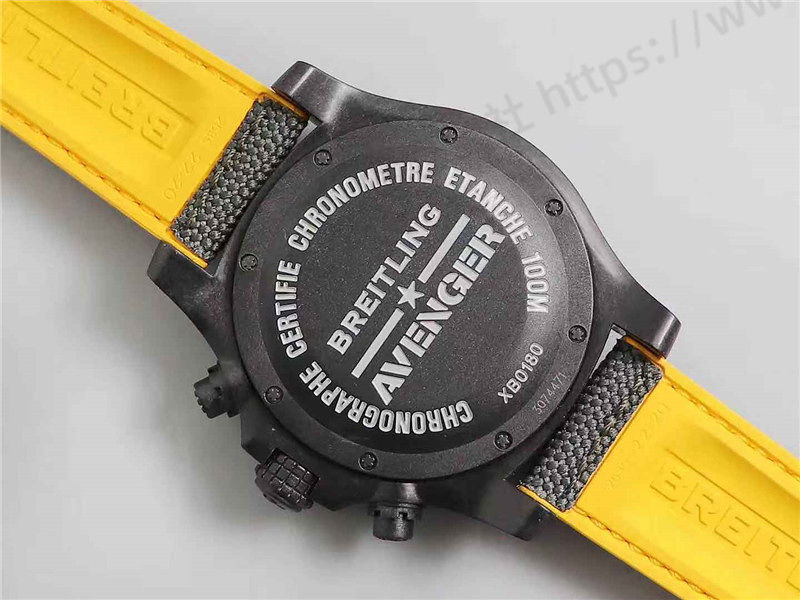 GF Factory Breitling Avenger Hurricane 45 mm Saat İncelemesi — 6. fotoğraf