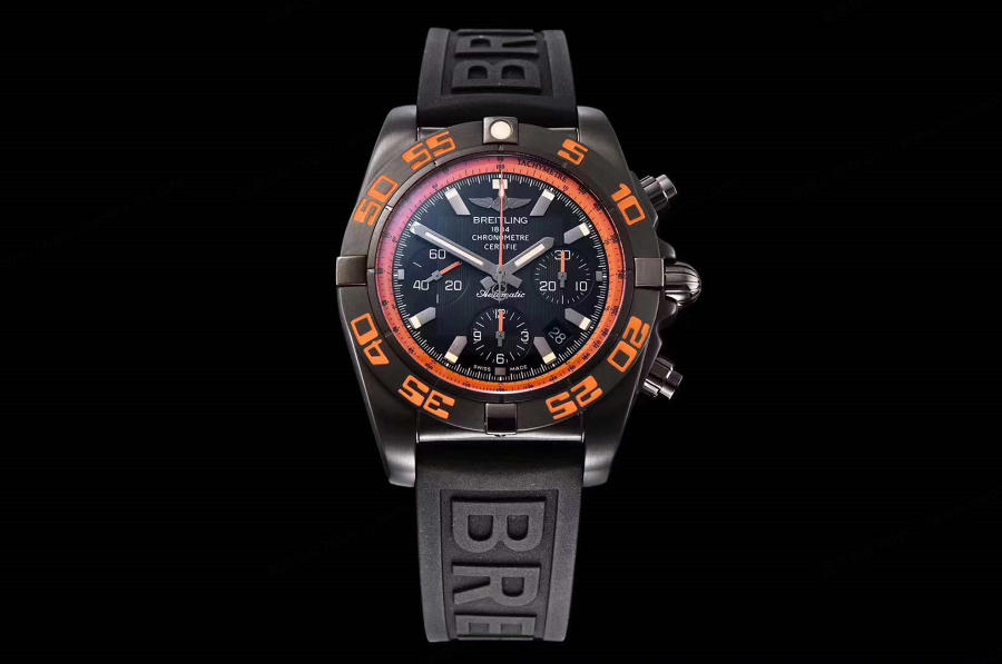 GF Factory Breitling Chronomat serisi Blackbird kol saati incelemesi — 1. fotoğraf