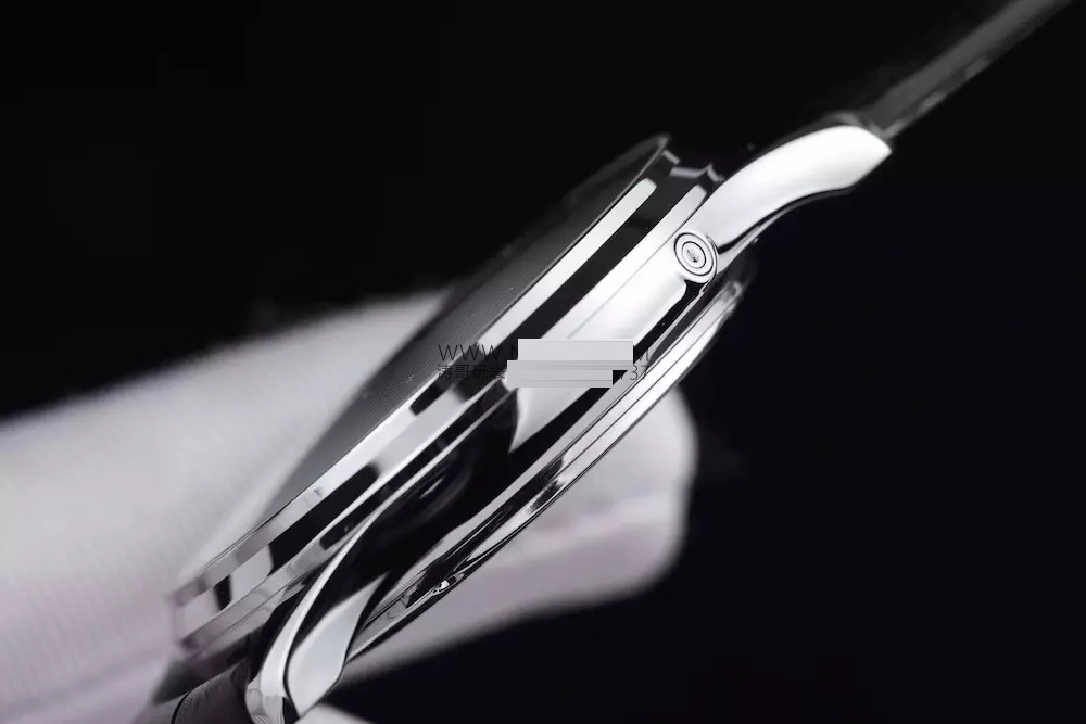 GF Factory Hangi saat replikası daha iyi? Breitling Blackbird, Jaeger-LeCoultre ay evreli, Franck Muller — mutlaka size uygun bir tane vardır — 8. fotoğraf