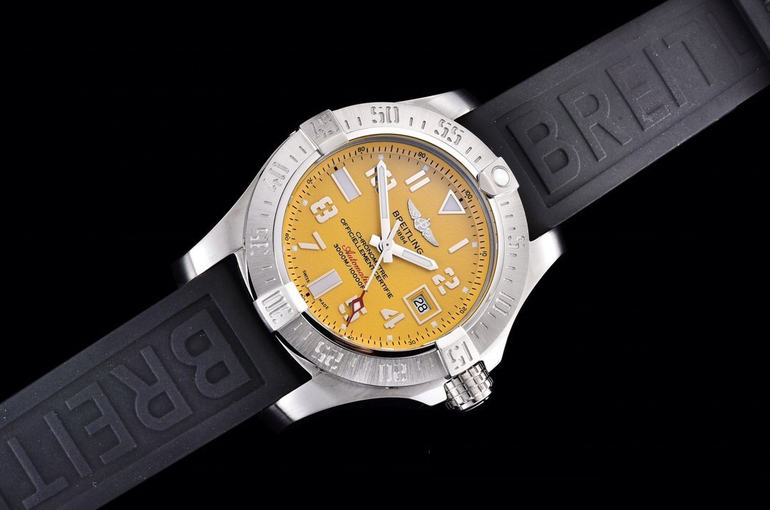 GF Factory Hangi saat replikası daha iyi? Breitling Blackbird, Jaeger-LeCoultre ay evreli, Franck Muller — mutlaka size uygun bir tane vardır — 27. fotoğraf