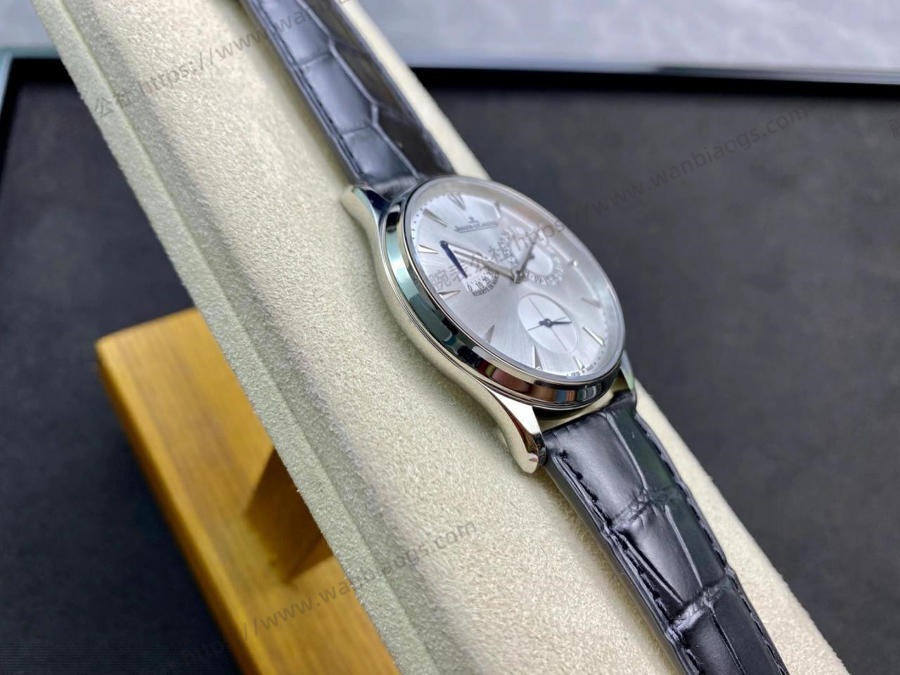 GF Factory Jaeger-LeCoultre Master serisi 1378420 erkek klasik kol saati (Palyaço beyaz kadran) — 4. fotoğraf