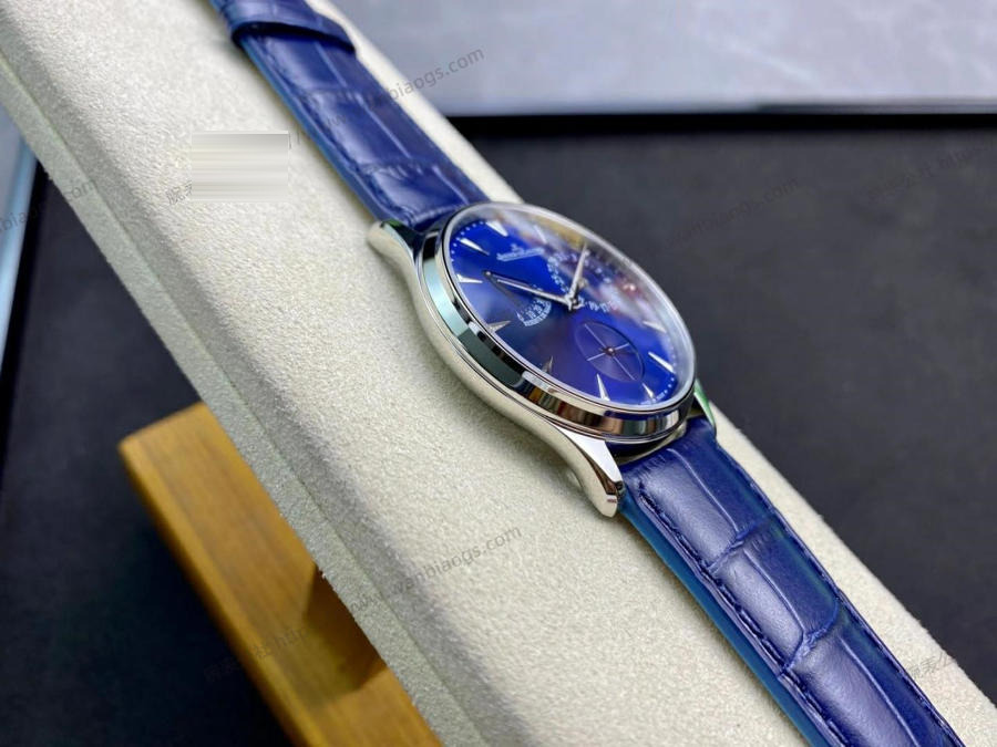 GF Factory Jaeger-LeCoultre Master Serisi 1378480 Erkek Klasik Kol Saati (Palyaço Mavi Kadran) — 4. fotoğraf